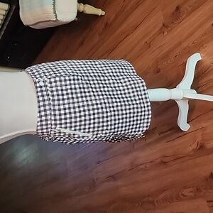 Talbot mini skirt, size 4p, 100% polyester
